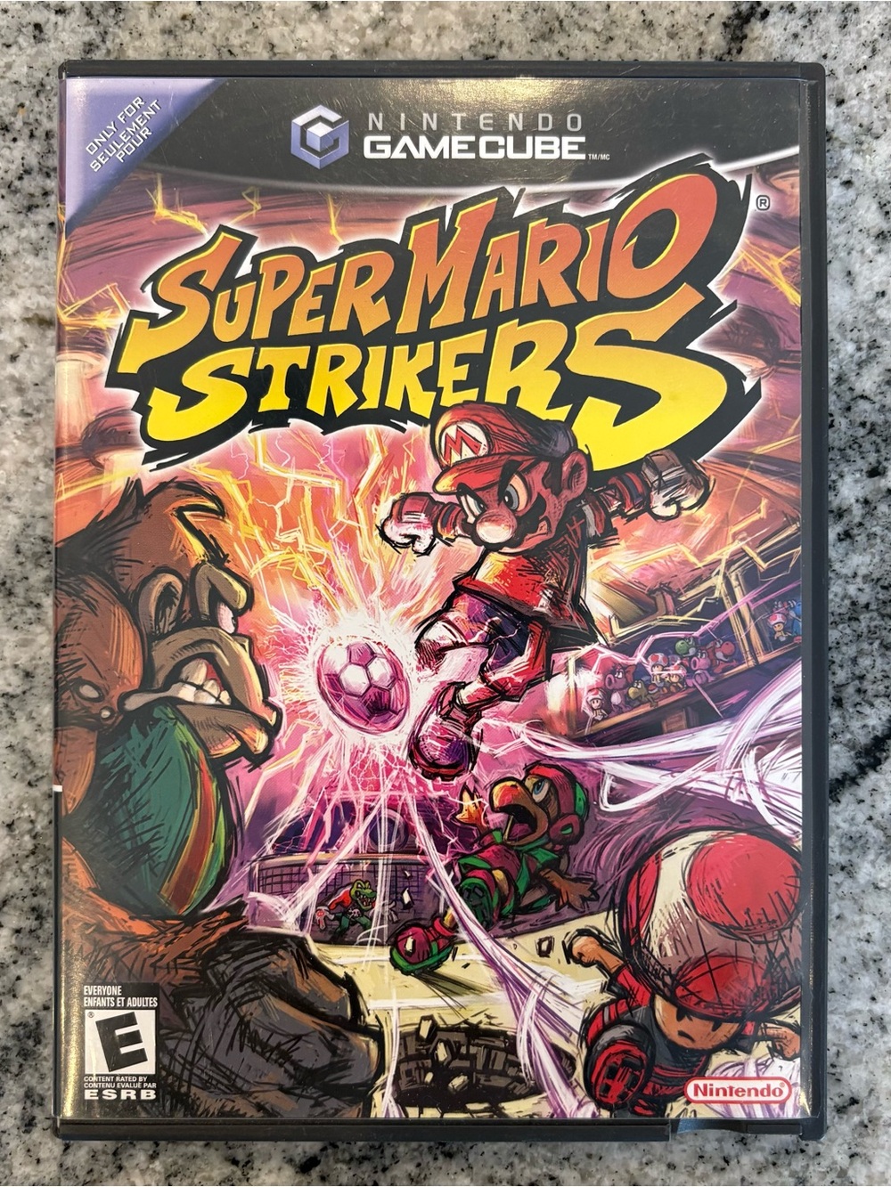Super Mario Strikers (Nintendo GameCube, 2005) CIB Complete - Tested Works